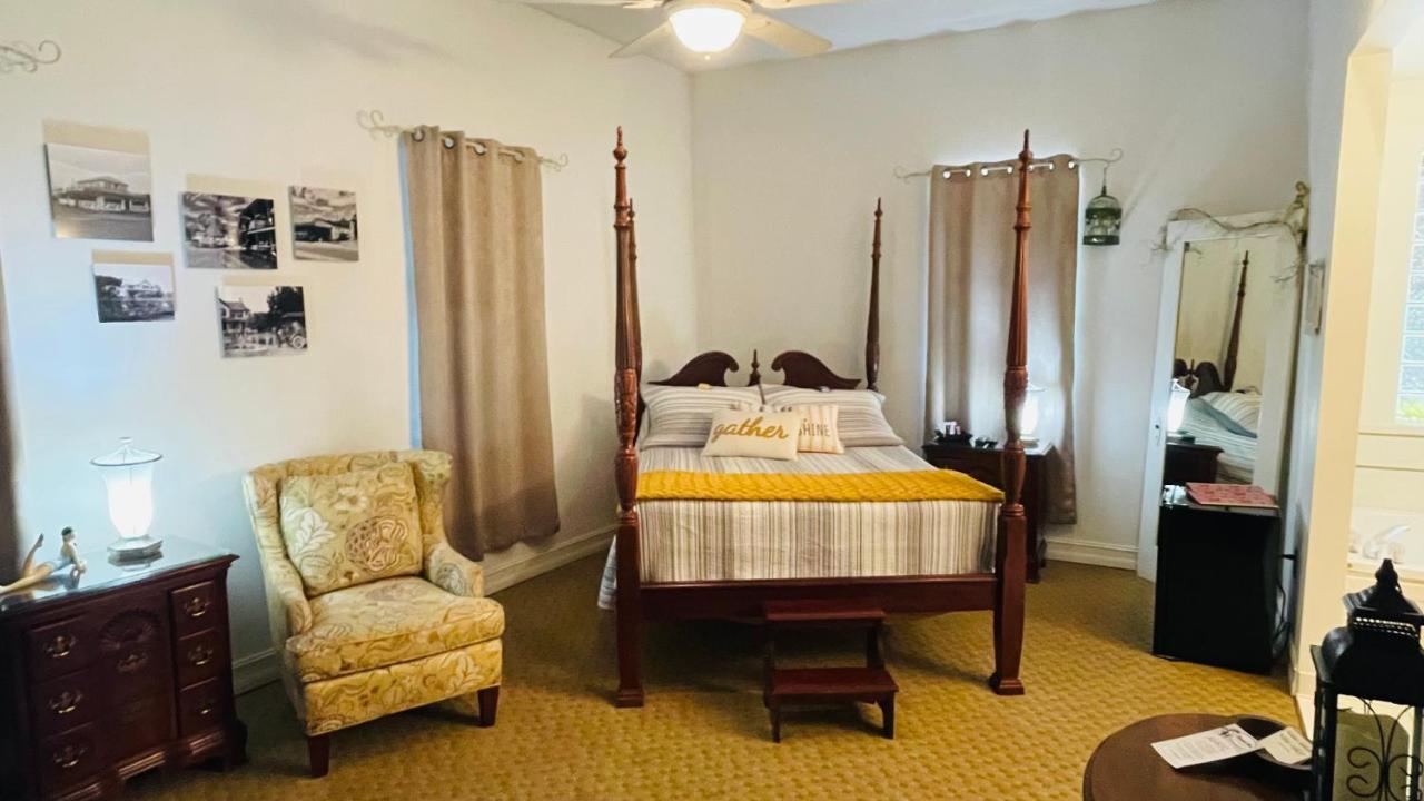 The Sweet Magnolia Inn Saint Marks Exterior foto